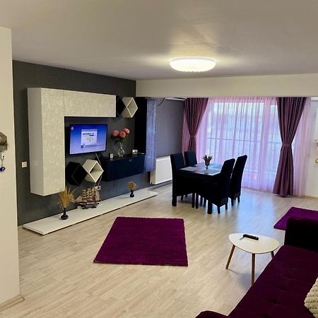 Airport Apartment 70 Squared Meters Otopeni Dış mekan fotoğraf